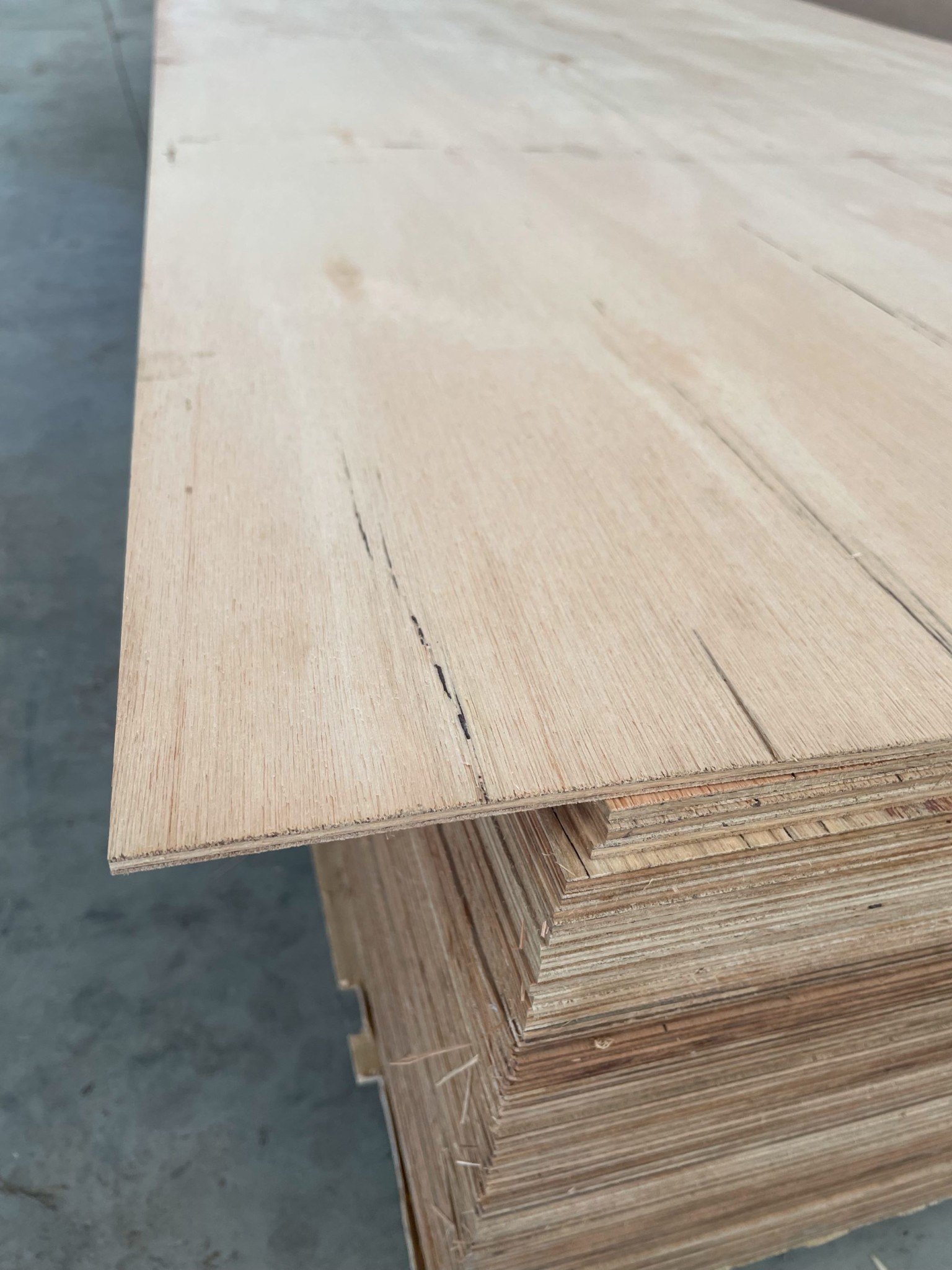 Bracing Plywood Hardwood F22/27 4mm